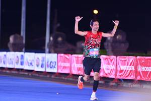 BIB: 
                            <button type="button" onclick="openModal(24215109)" class="btn btn-primary btn-sm float-right btn-popup" data-toggle="modal" data-target=".modal-high-quality">
                        <i class="fas fa-shopping-cart"></i> Add to Cart
                    </button>
                                            <button type="button" onclick="isThisMe(24215109, true)" class="btn btn-success btn-sm float-right btn-popup btn-isme hidden" data-toggle="tooltip" data-placement="bottom" title="นี่คือรูปของคุณใช่ไหม คลิกที่นี่เพื่อเอาเข้าอัลบั้ม">
                        <i class="fas fa-plus"></i> Add to album
                    </button>
                    <button type="button" onclick="isThisMe(24215109, false)" class="btn btn-warning btn-sm float-right btn-popup btn-isnotme hidden">
                        <i class="fas fa-ban"></i> Remove from album
                    </button>